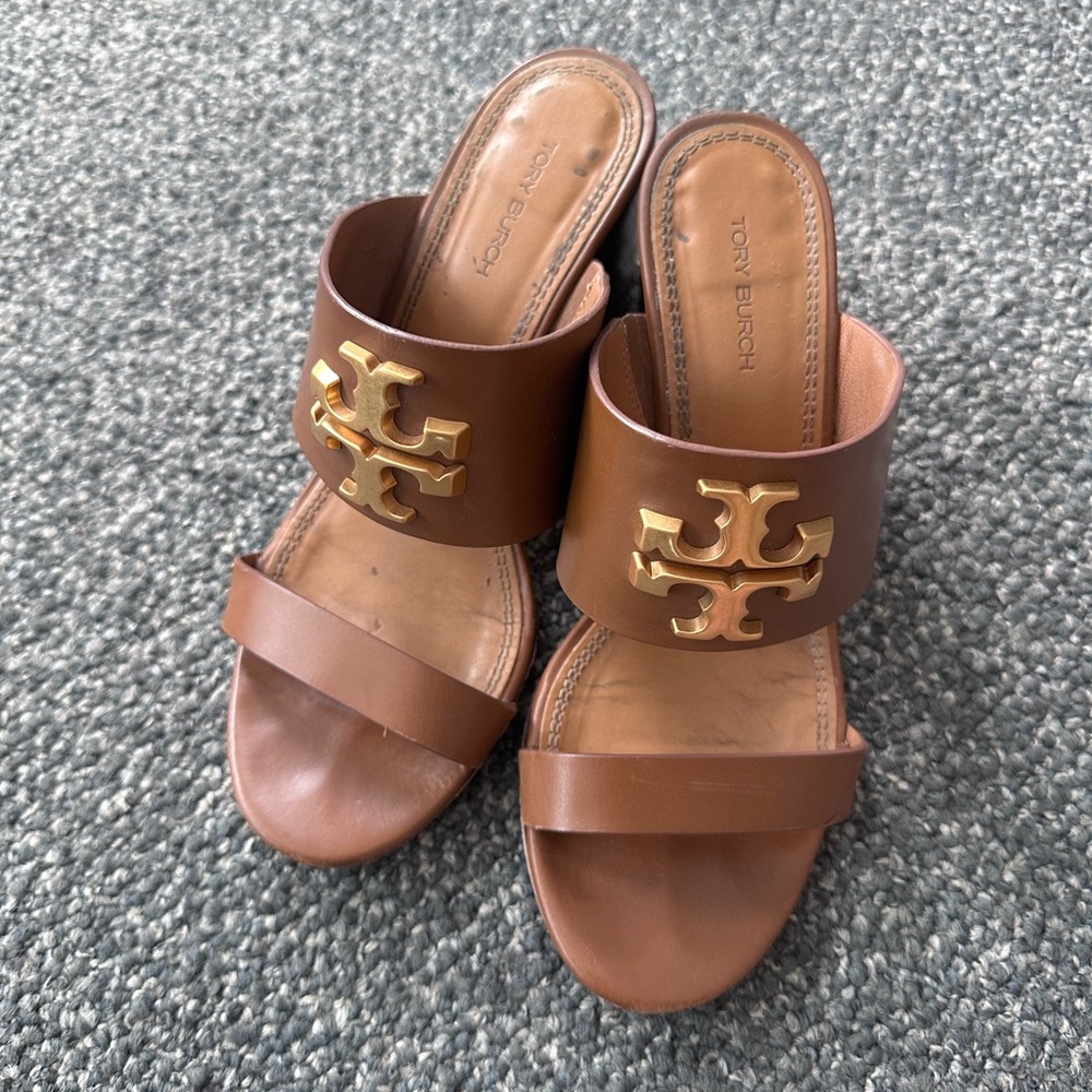 Tory Burch Brown Mules with Gold Logo and Block Heel